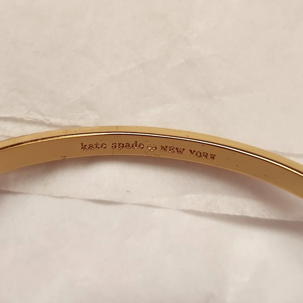 NWT Kate Spade Gold Bow Bracelet Love Notes Crystal - Picture 3 of 5